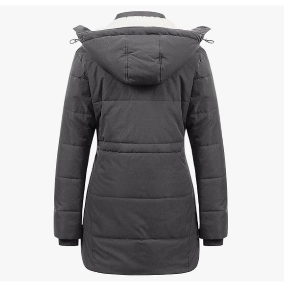 NWT Gray Puffer Jacket with Removable Hood and Quilted Design and Sherpa inside - Picture 2 of 10